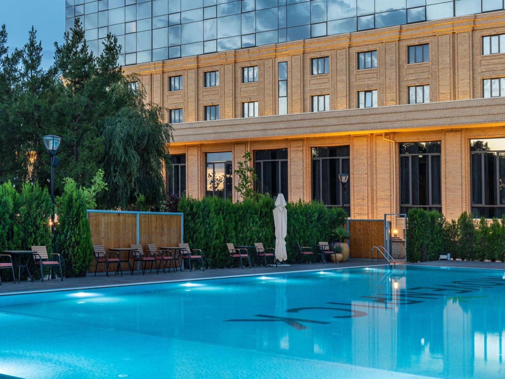 Moevenpick Semerkant Dış mekan fotoğraf